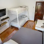Casa Julio - Coastal Retreat - 3 Min From Guest house 4*