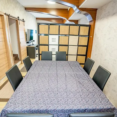 Maison d'hôtes Casa Julio - Coastal Retreat - 3 Min From Alcalá la Real