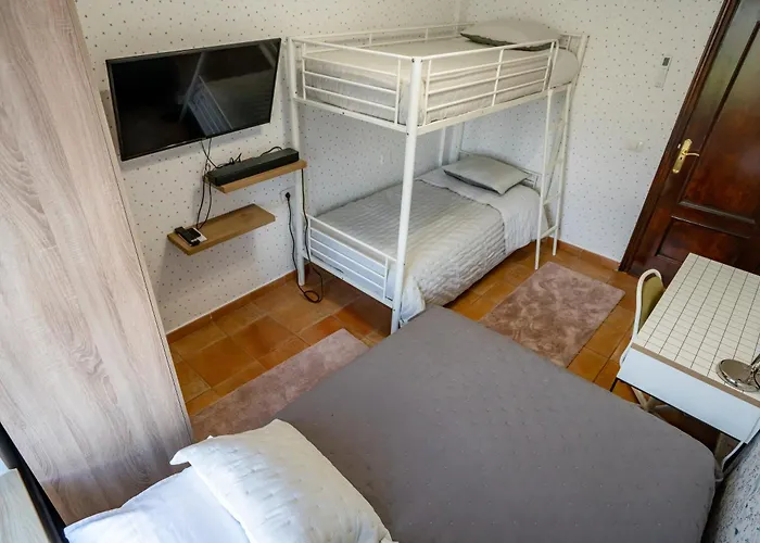 Casa Julio - Coastal Retreat - 3 Min From Алькала