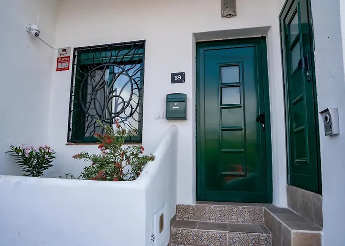 Casa Julio - Coastal Retreat - 3 Min From Pensjonat 4*