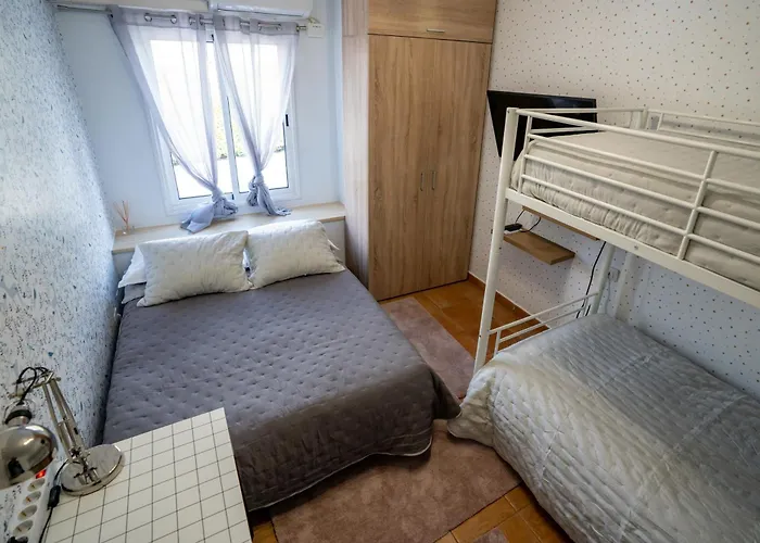 Casa Julio - Coastal Retreat - 3 Min From Гостевой дом Алькала