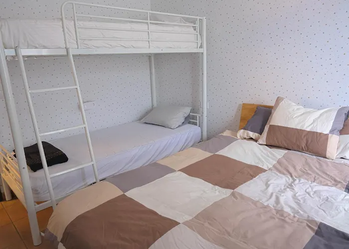 Pensjonat Casa Julio - Coastal Retreat - 3 Min From