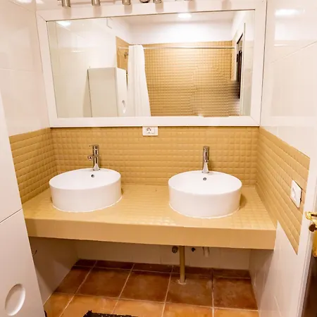 ゲストハウス Casa Julio - Coastal Retreat - 3 Min From