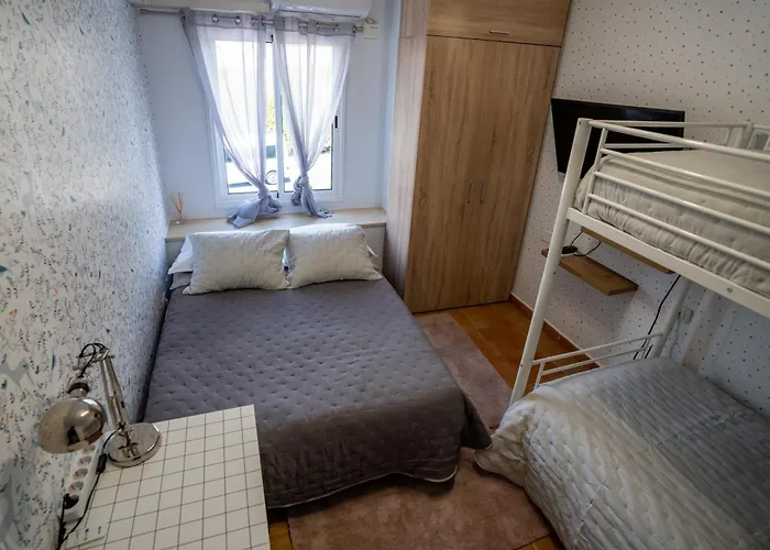 Casa Julio - Coastal Retreat - 3 Min From 게스트하우스 4*