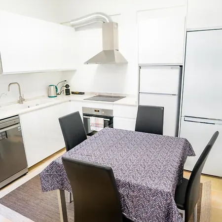 בית הארחה Casa Julio - Coastal Retreat - 3 Min From